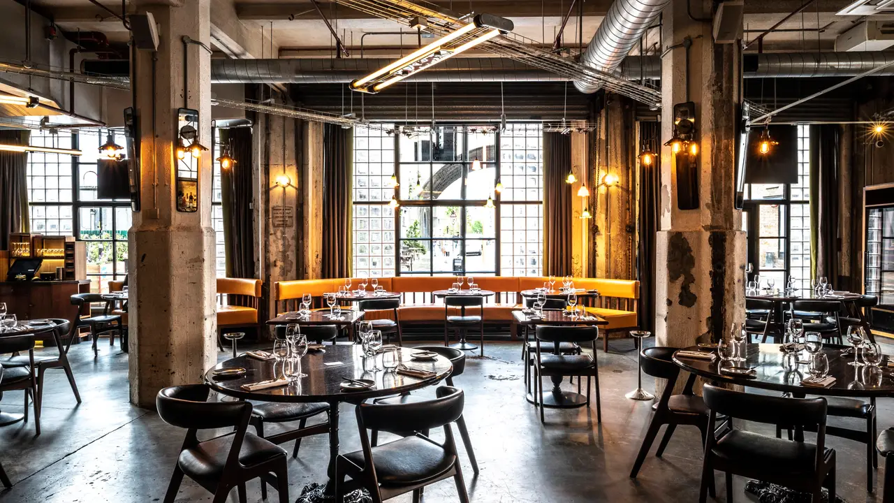 Street Lounge - Southwark, London, 