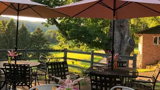 Una foto del restaurante The Grill at River Forest