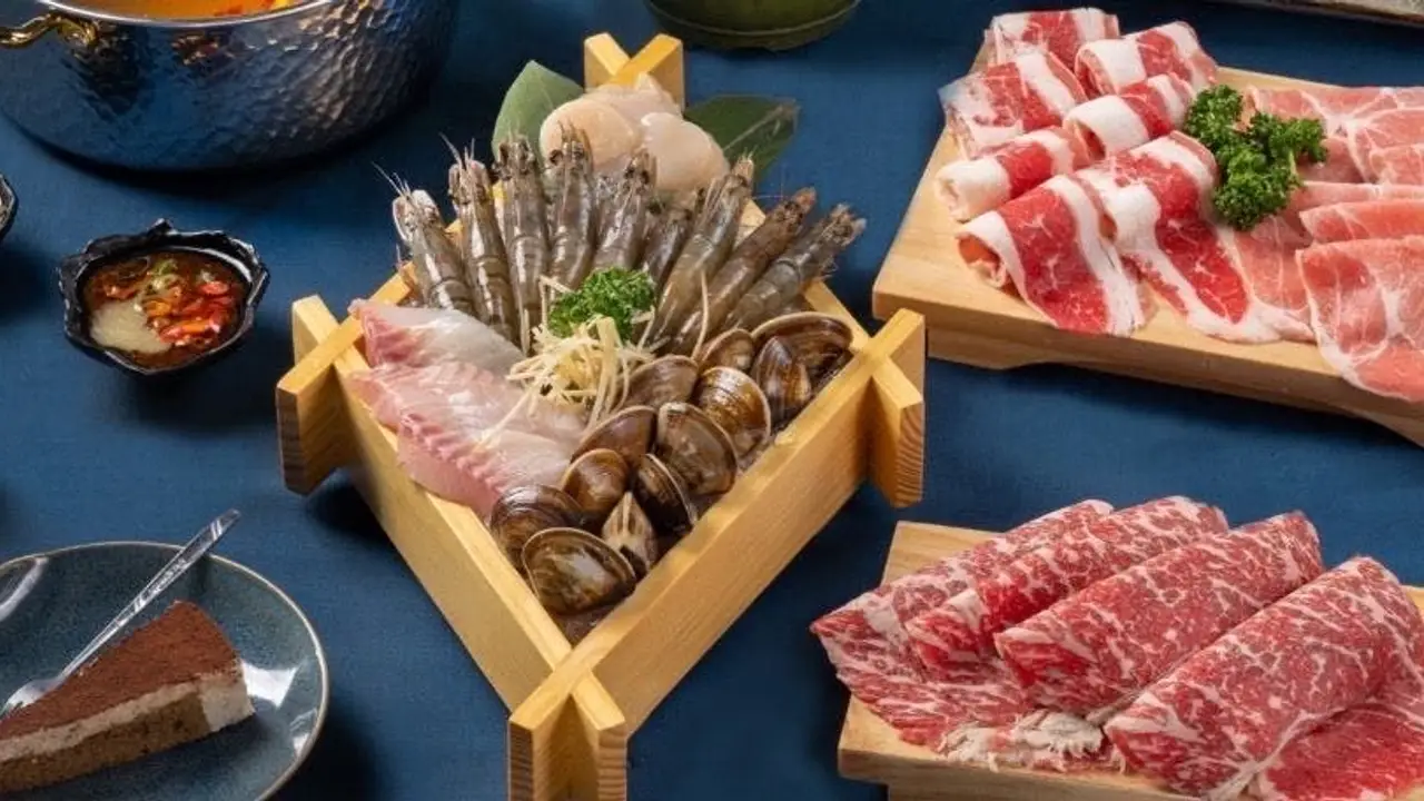 寒聚餐飲 寒聚精緻鍋物-天母店, Taipei City, 