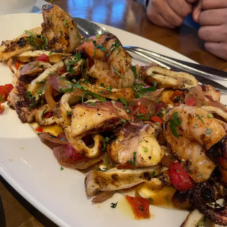 Greek Taverna - Montclair, Montclair, NJ
