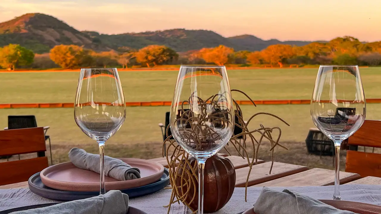 Open-air Argentine Asado Dining Chukker Mandarina - Chukker, Monteón, NAY
