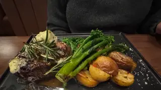 Una foto del restaurante West Chester Seafood Kitchen