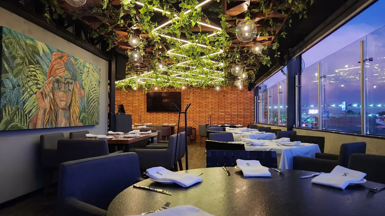 Terraza - Singular Cocina de Brasa HID Pachuca de Soto