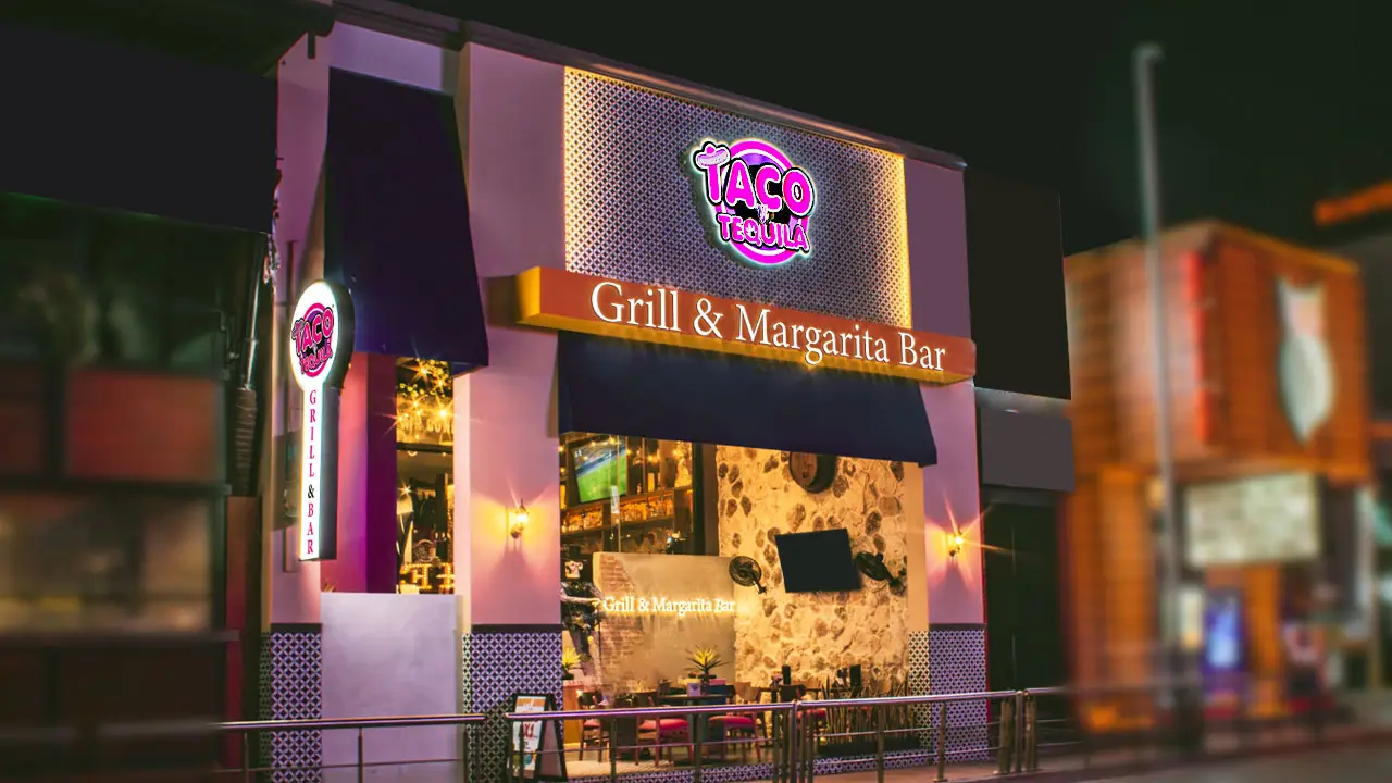 Taco y Tequila es un concepto mexicano único. - Taco y Tequila Grill & Margarita Bar - Party Center, Cancún, ROO