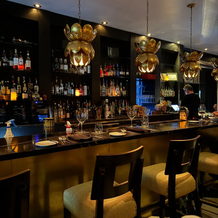 Cucci Ristorante, Oakville, ON