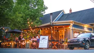 Una foto del restaurante Betty's at The Kitch