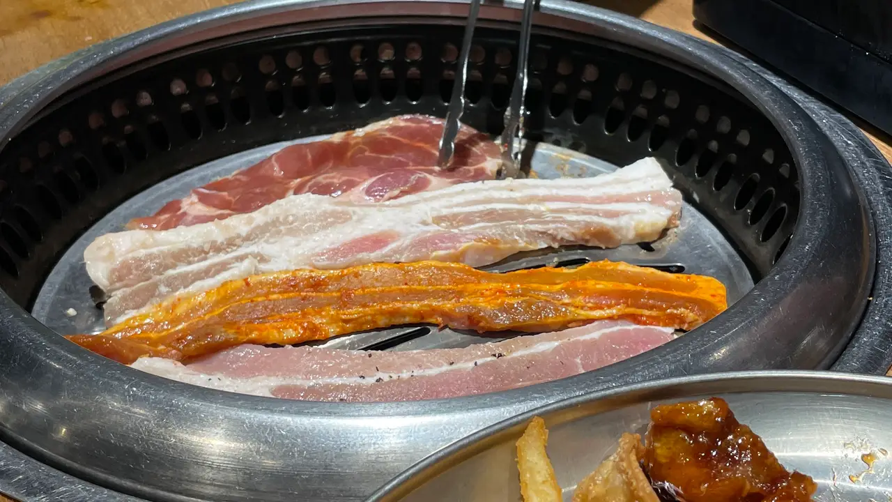 彩虹韓式烤肉吃到飽 新店店, New Taipei City, 