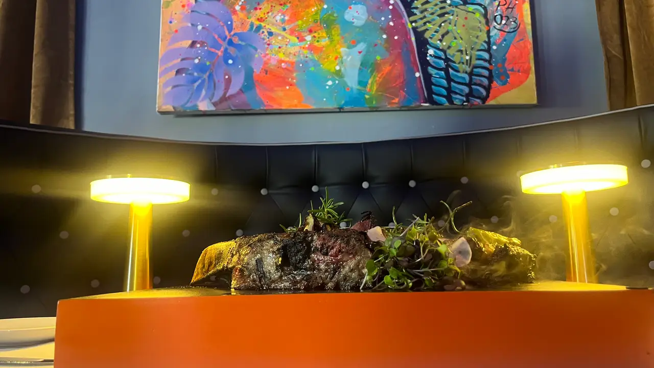 Sir Roxz Seafood and Restaurant, Nassau, New Providence