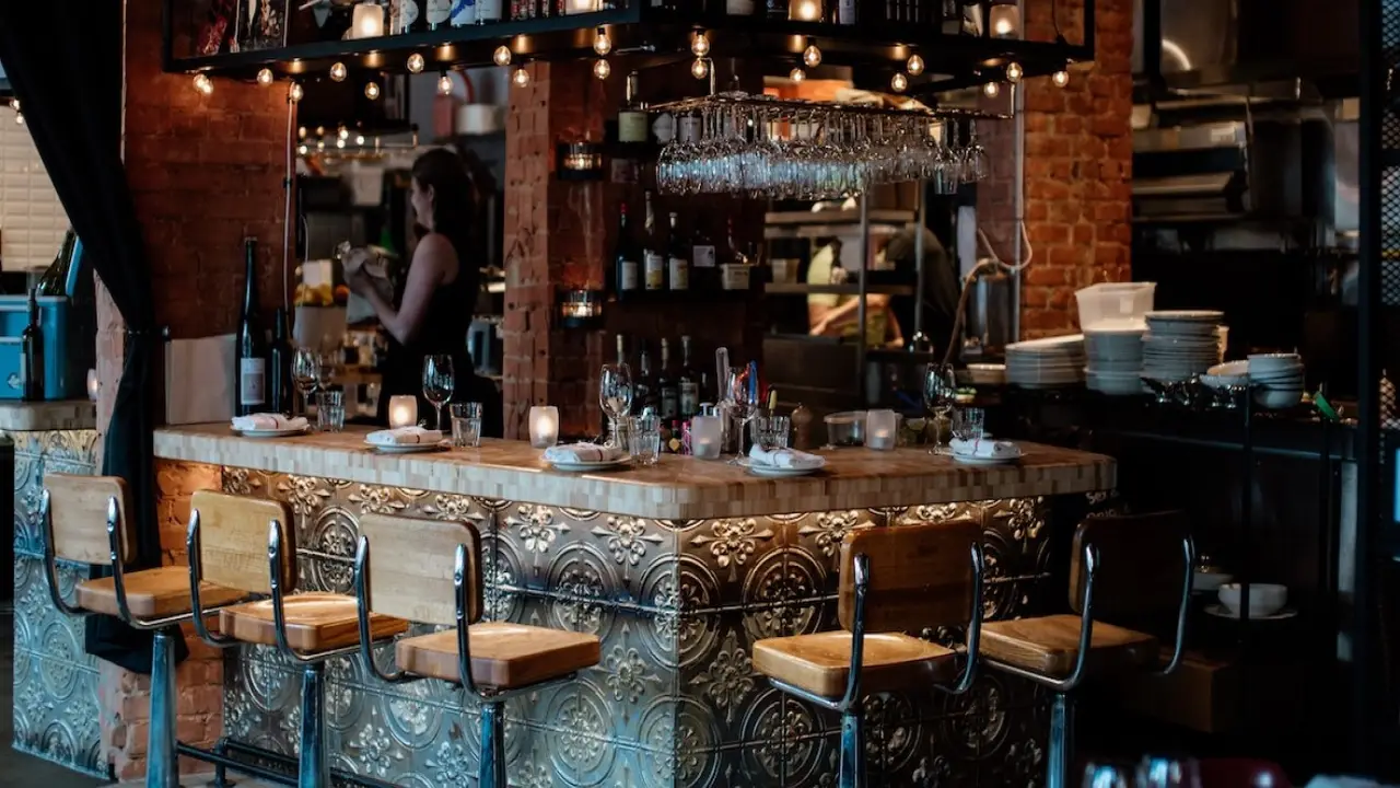 Provisions, Outremont, QC