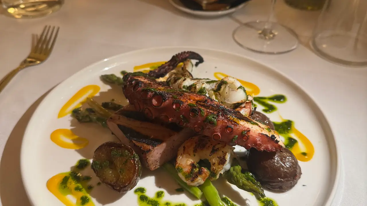 Sam's Ristorante, Vaughan, ON