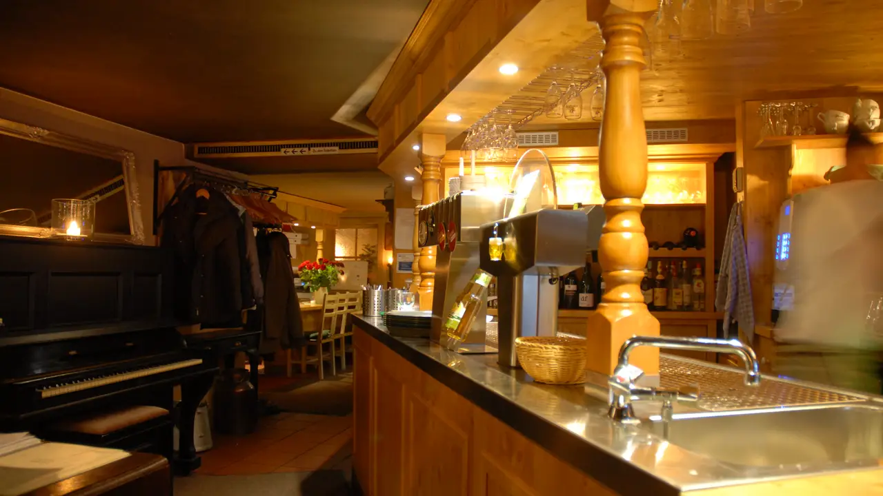 Bar - Restaurant Kartoffelkeller, Hamburg, HH