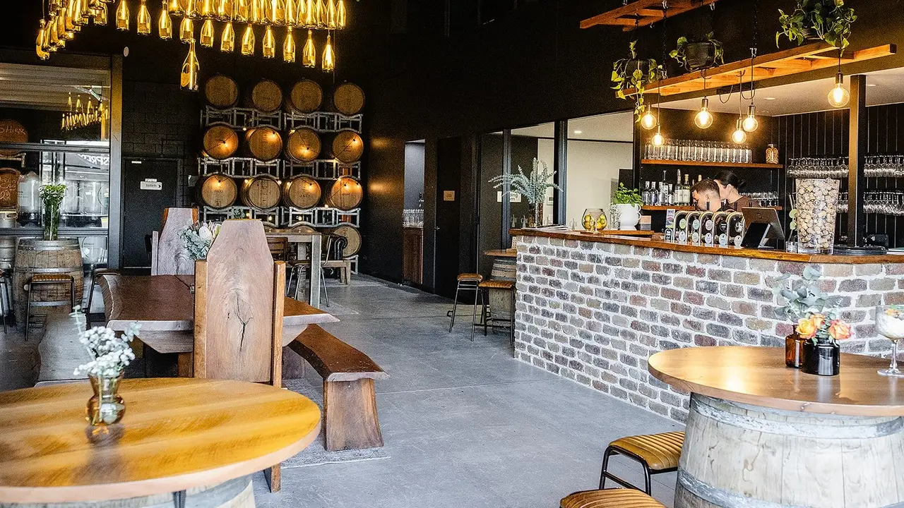 Carafe Wine, Southport, AU-QLD