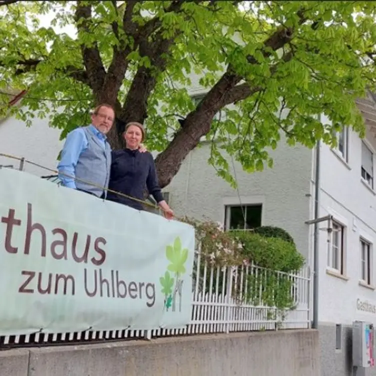 Wirtsleute - Gasthaus zum Uhlberg, Aichtal-Neuenhaus, BW