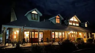 Una foto del restaurante Girraween Country Inn & Smokehouse Restaurant