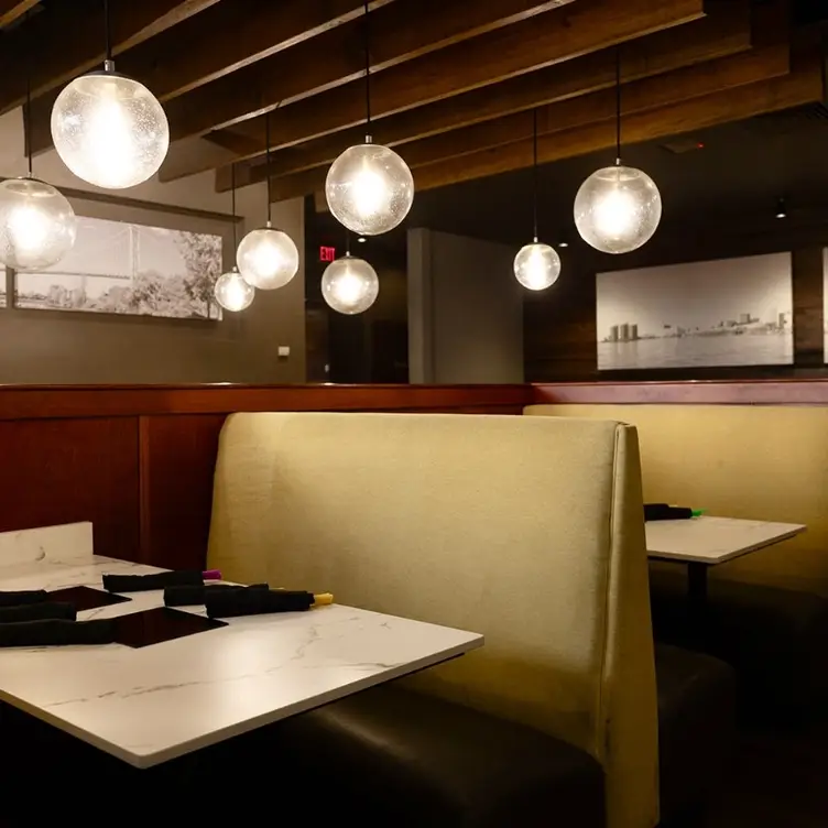 Main - The Melting Pot - Troy, Troy, MI