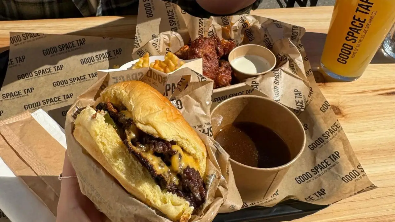 Beer and Burgers - Good Space Tap, Ramsgate, England