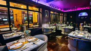 Una foto del restaurante Foxy Lounge