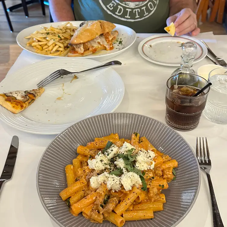 Francesca's Amici, Elmhurst, IL