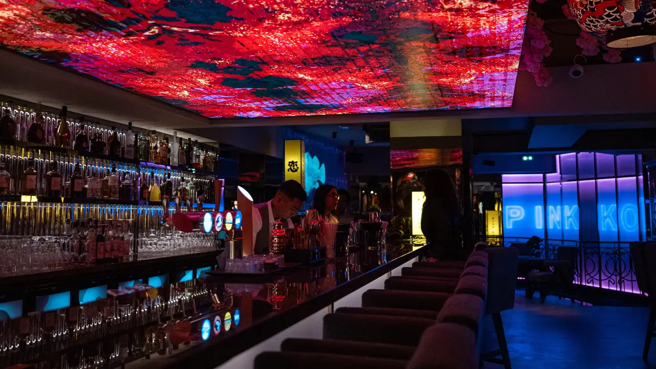 LE BAR  - Pink Koï, Paris, Ile-de-France