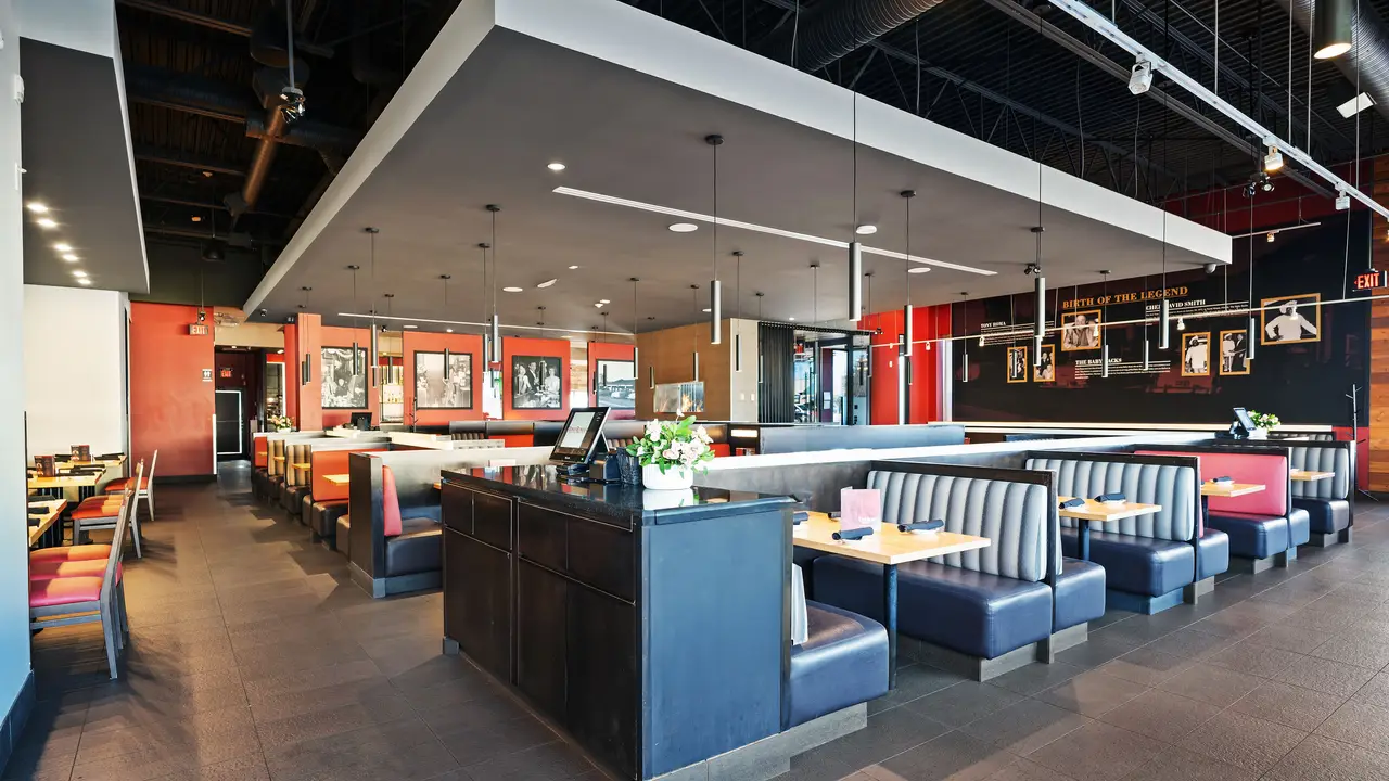 Tony Roma's, Edmonton, AB