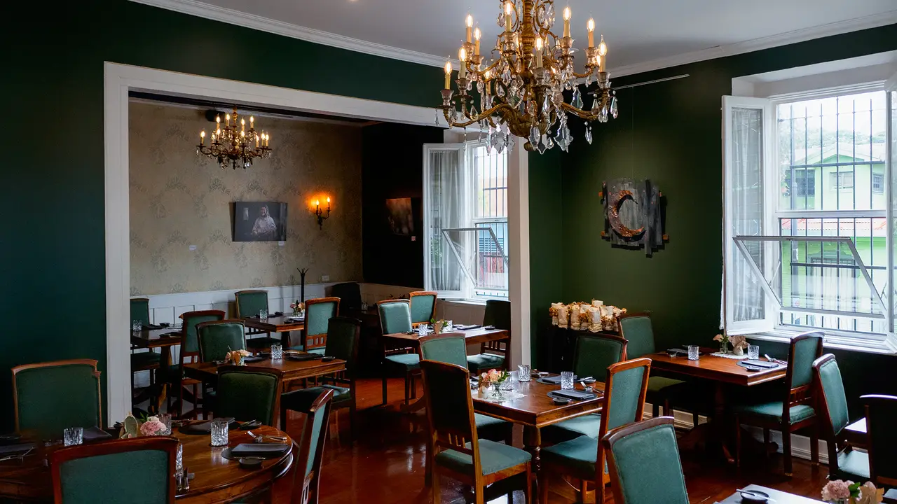 Nuestro Salón principal - Silvestre, San José, San Jose