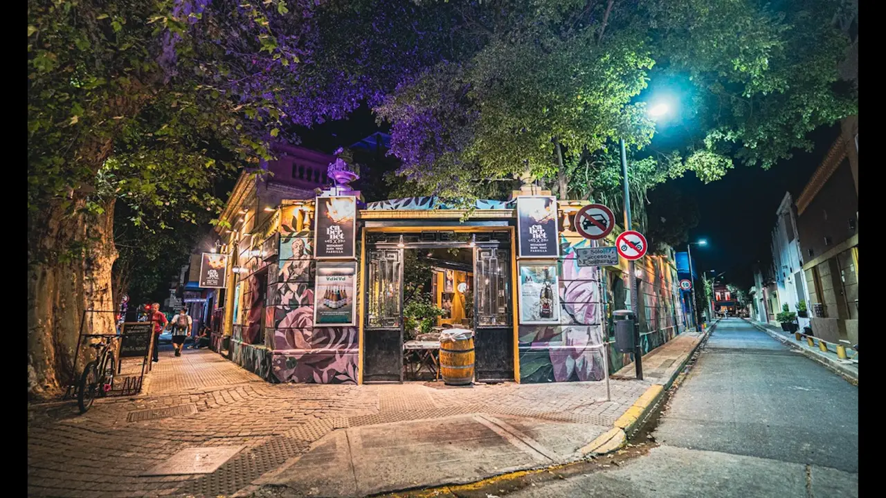 Fuego y Vino Cabernet, Buenos Aires, Ciudad Autonoma de Buenos Aires