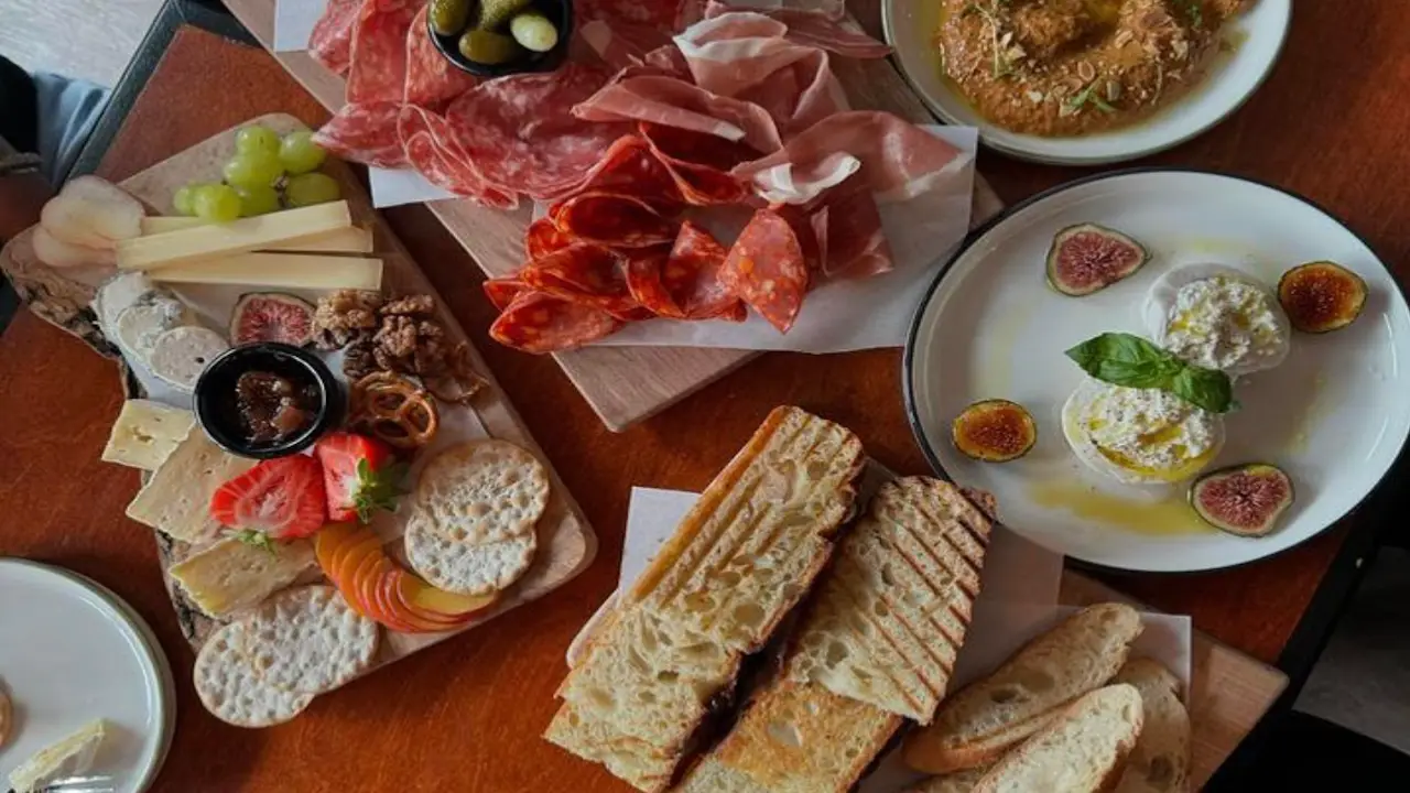 Screenshot -- At - Le Petit Renard Wine Bar, Dublin 12, County Dublin