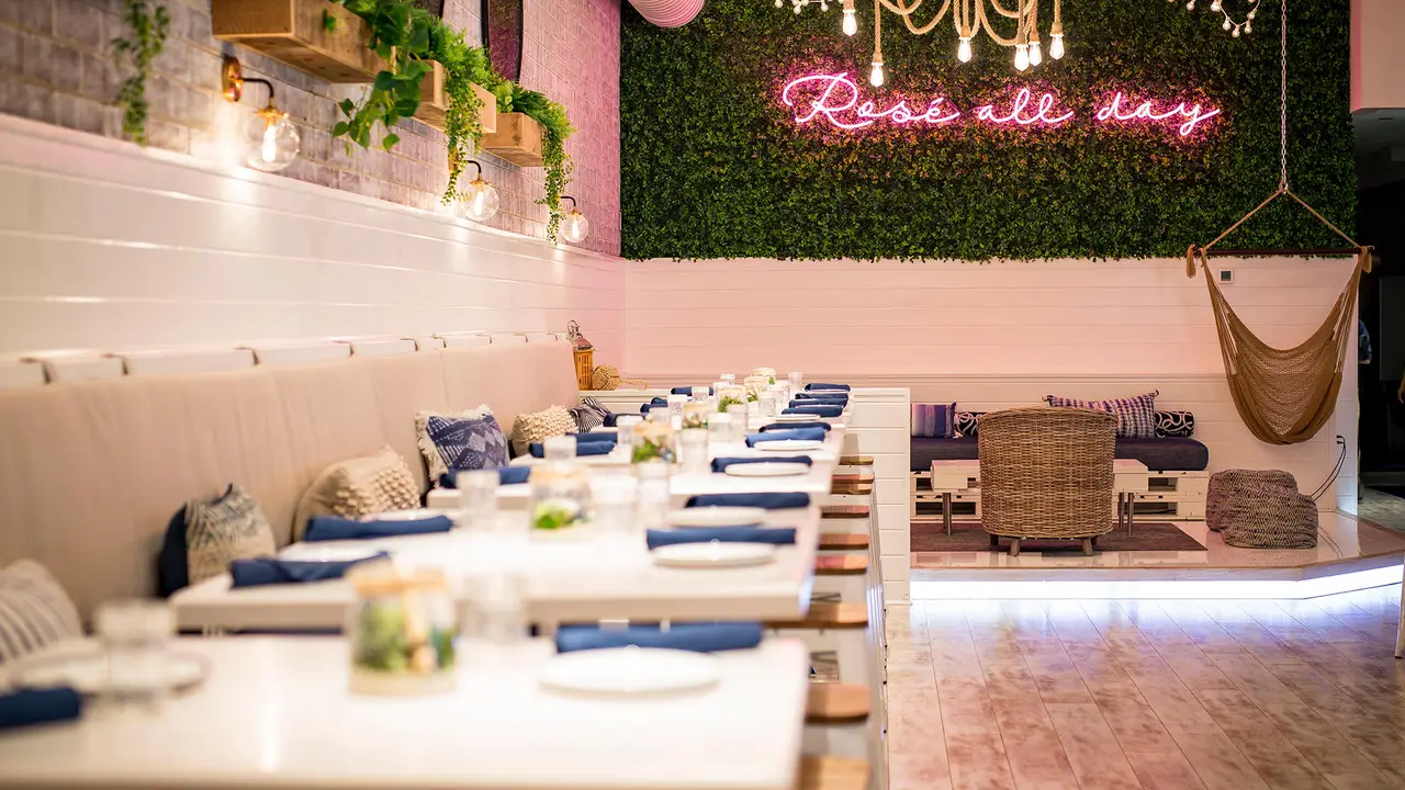 The Hampton Social - Streeterville, Chicago, IL