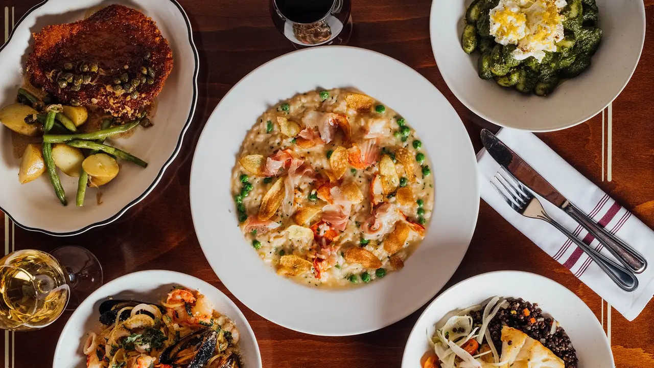 Le Petit Italien, Outremont, QC