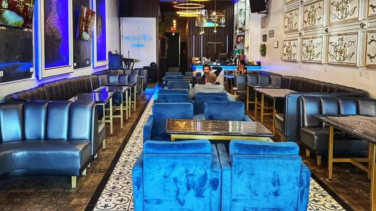 Maestro Lounge, San Diego, CA
