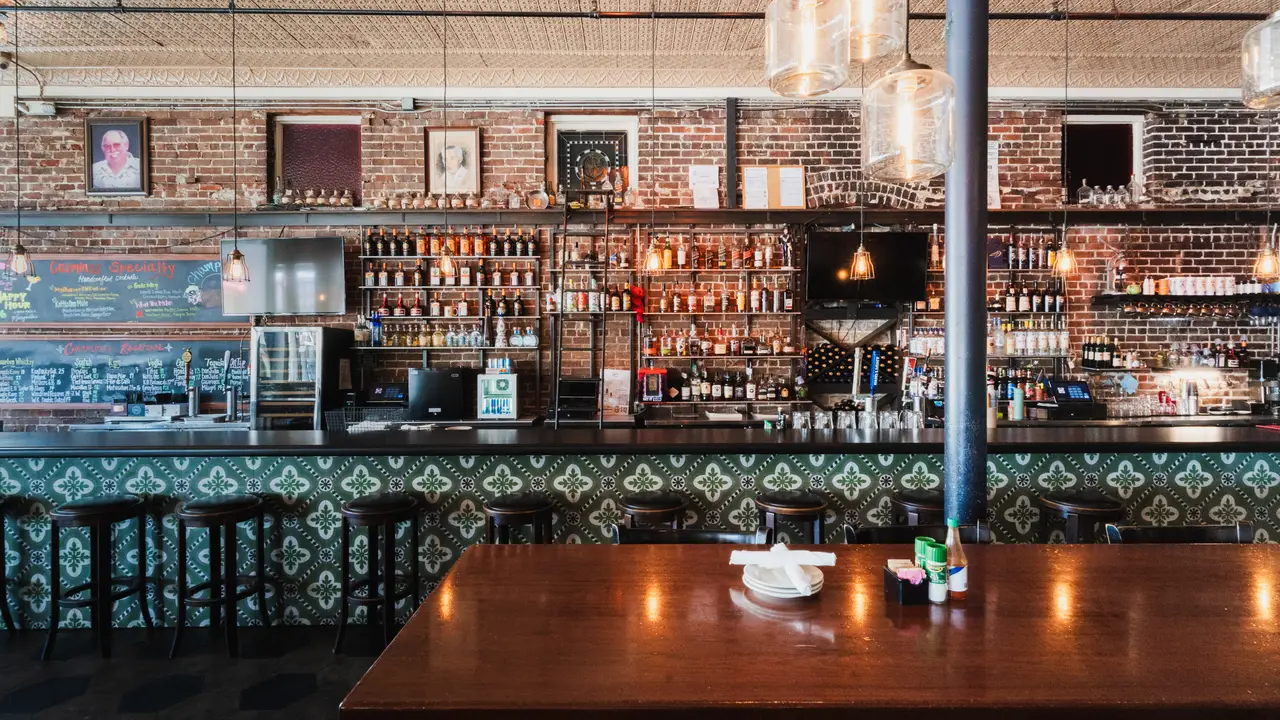 Carmines Bar - Carmine's, Tampa, FL