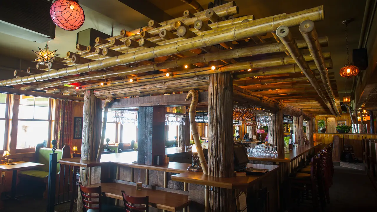 McMenamins Kalama Harbor Lodge, Kalama, WA