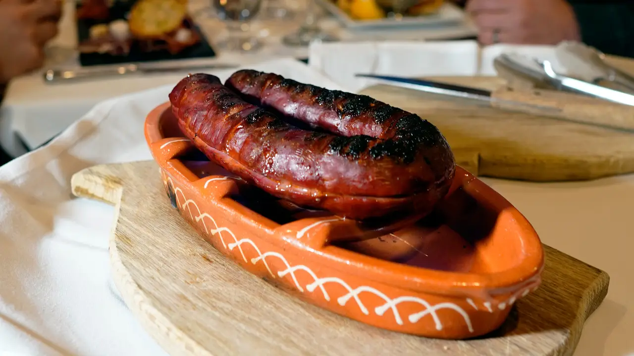 Chouriço Flambé - Algarve Restaurant, Elizabeth, NJ