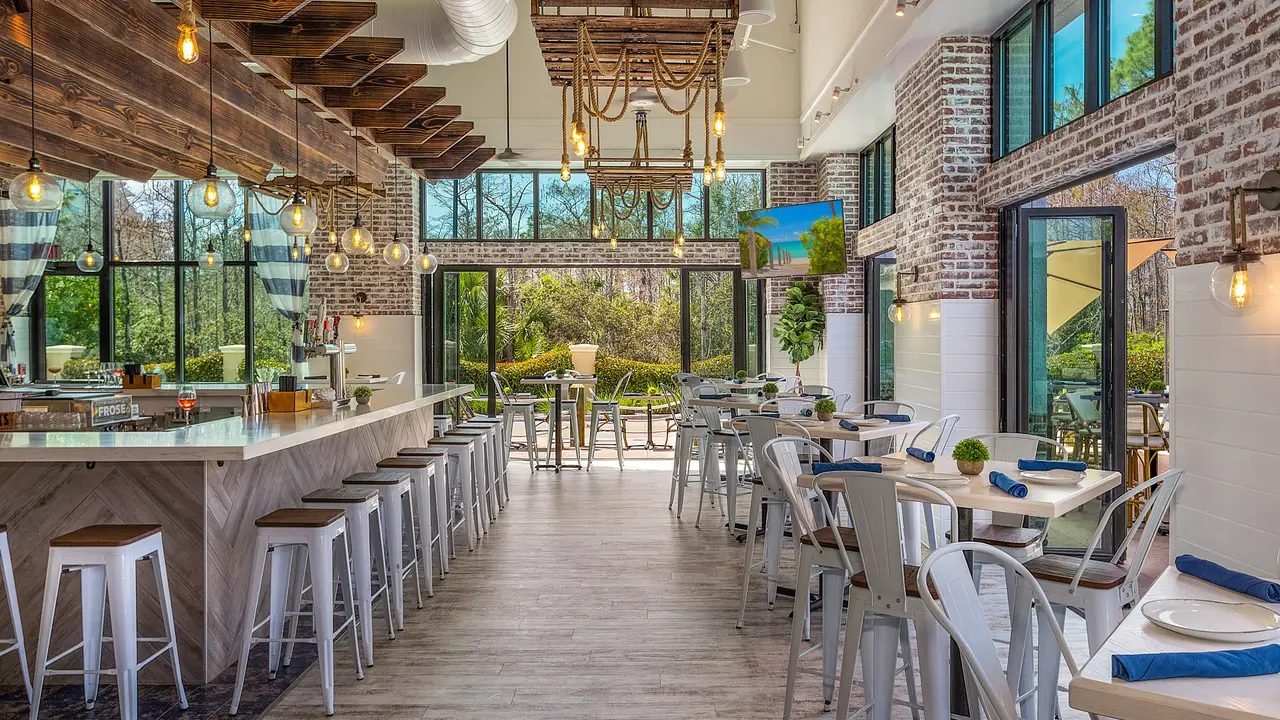 The Hampton Social - Naples, Naples, FL