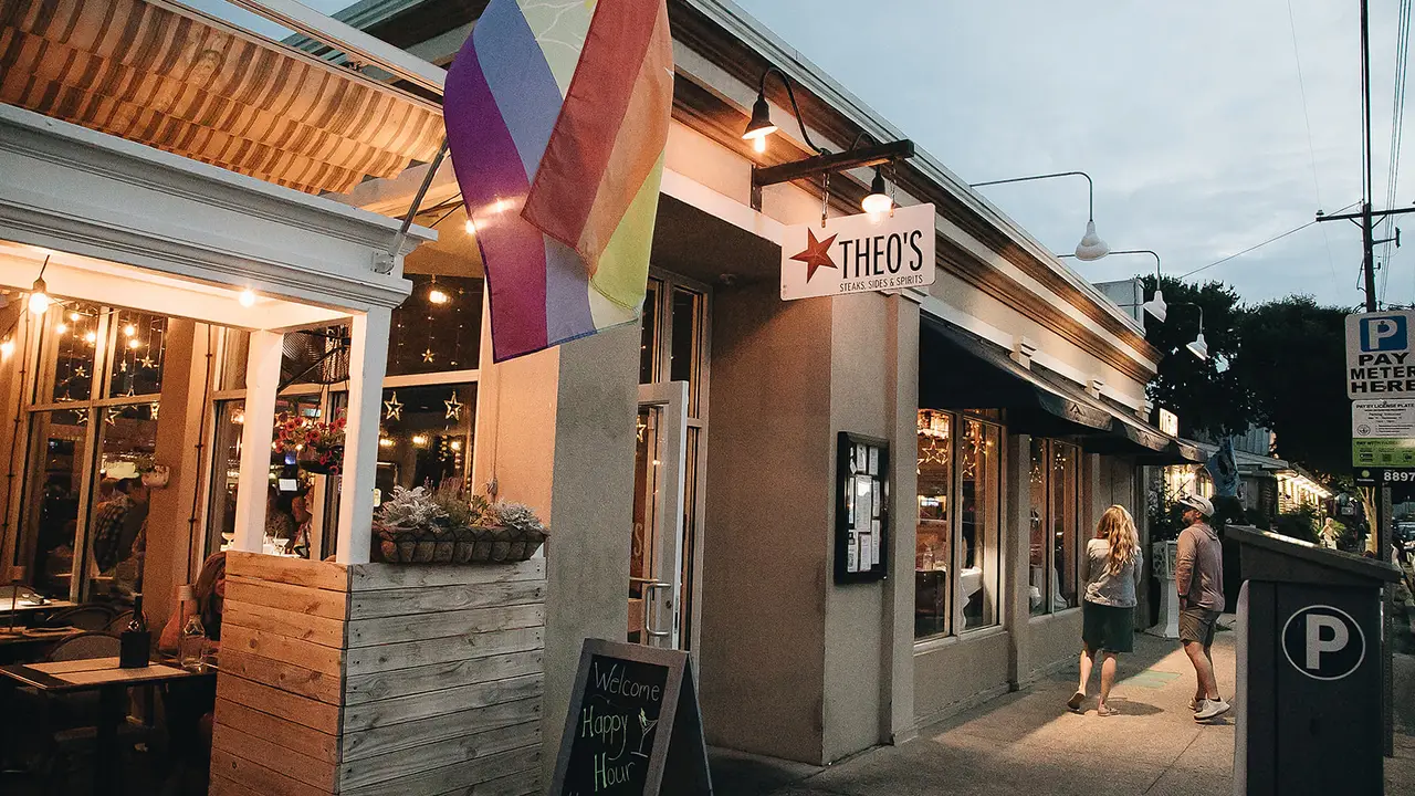 Theo's Steak, Sides & Spirits - Rehoboth Beach, Rehoboth Beach, DE