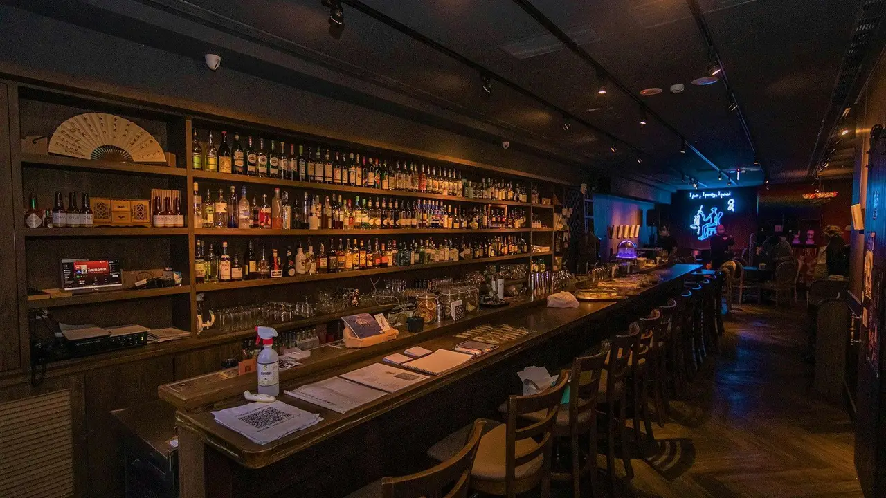 The Oasis Tavern Xinyi 綠洲酒館信義, Taipei City, The Oasis Tavern Xinyi 綠洲酒館信義, Taipei City,