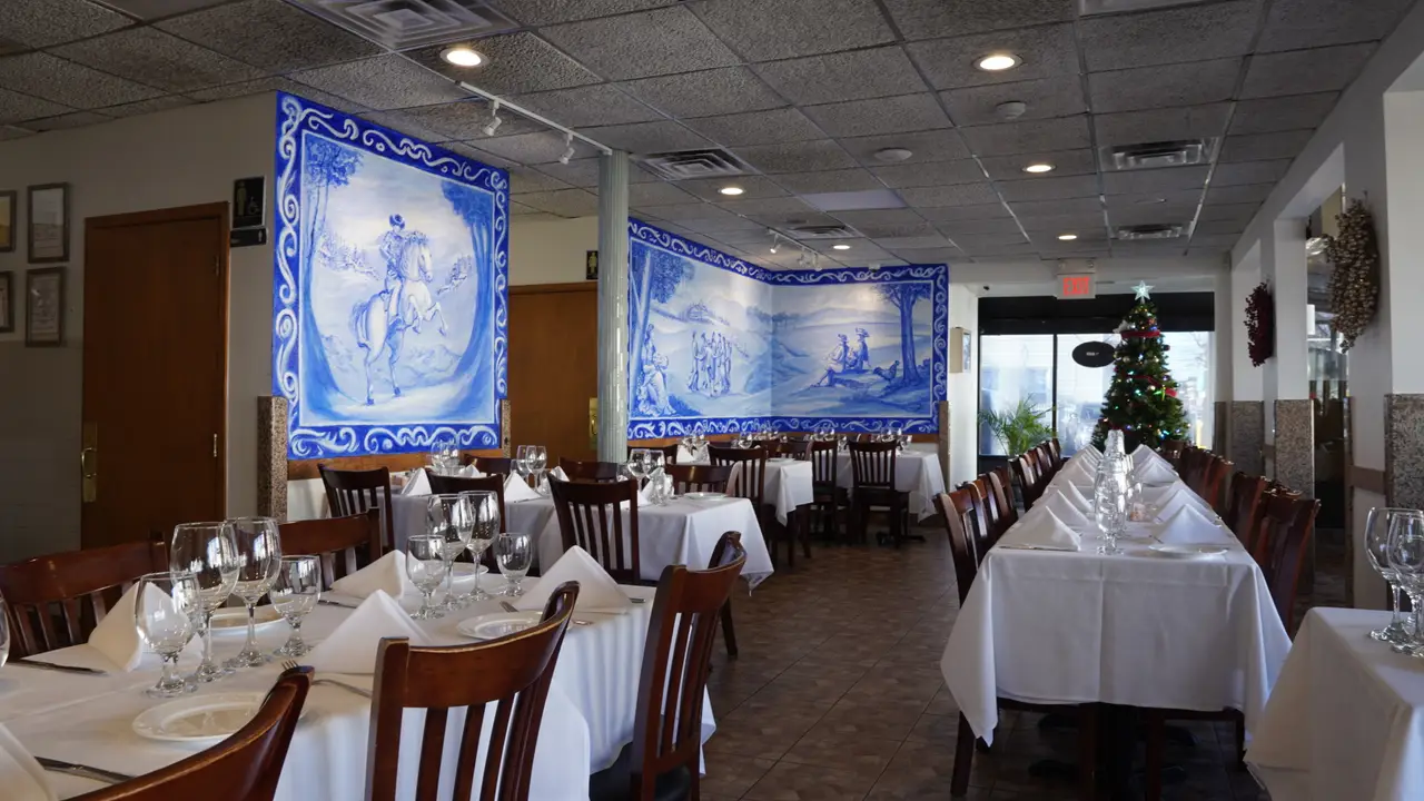 Algarve Restaurant, Elizabeth, NJ