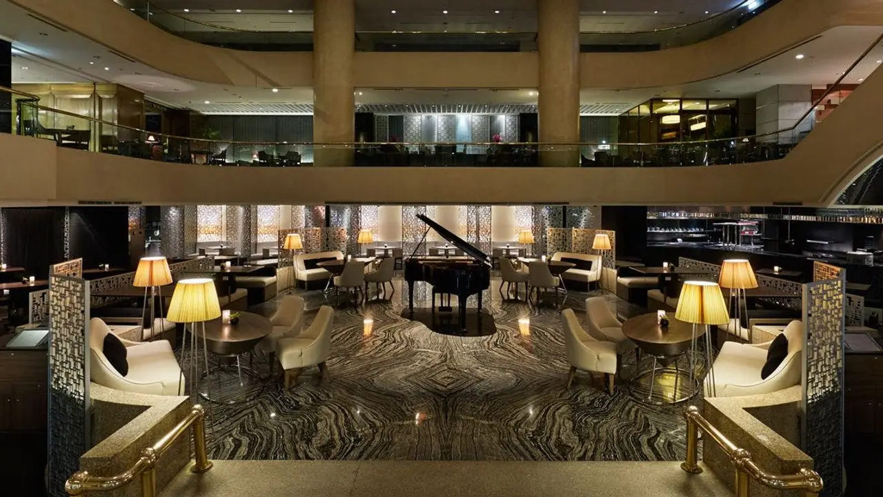 azie, Taipei City, TPE