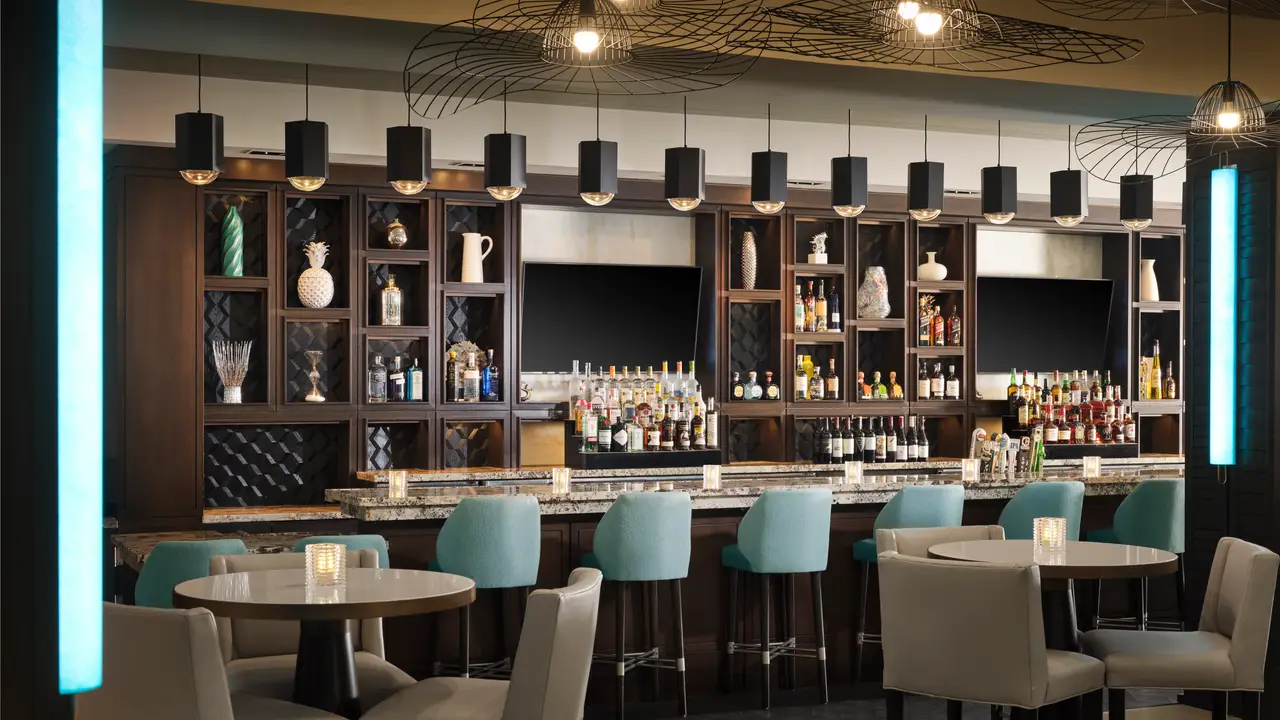 Modern restaurant, craft cocktails & cozy seating. - Sonrisa - Boca Raton Marriott at Boca Center, Boca Raton, FL