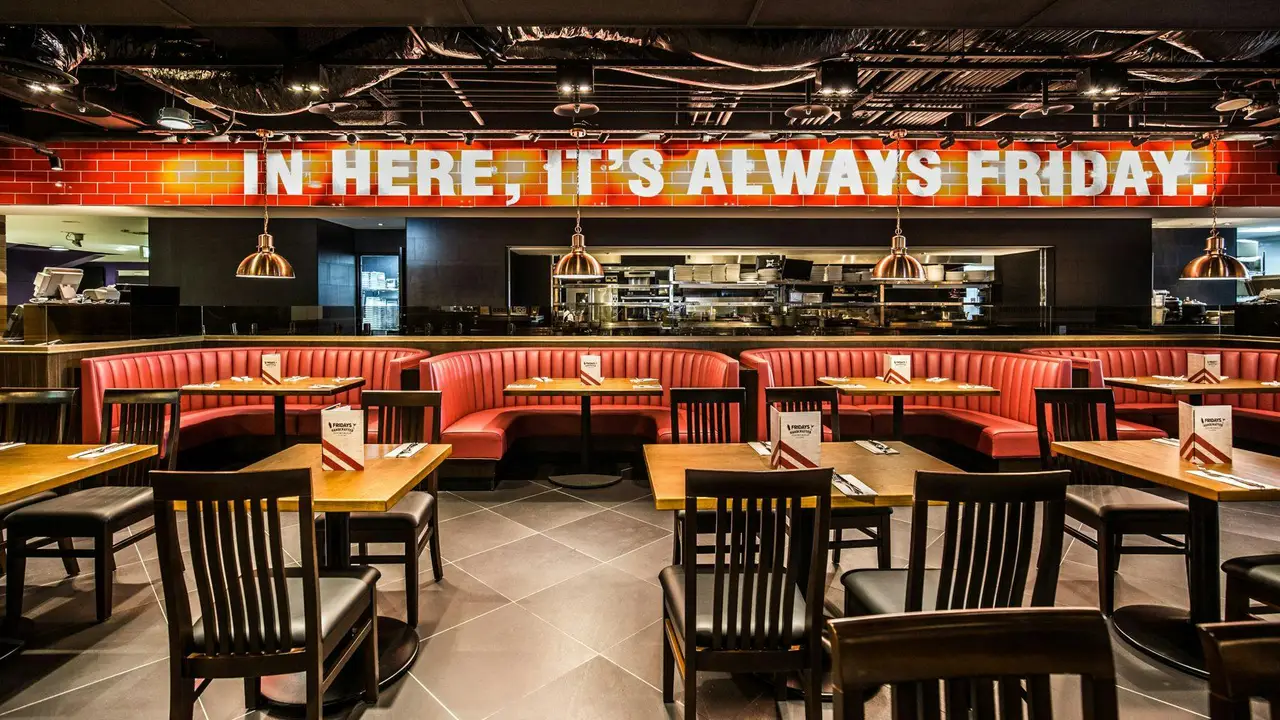 TGI FRIDAYS 台南新天地本館, Tainan City, TNN