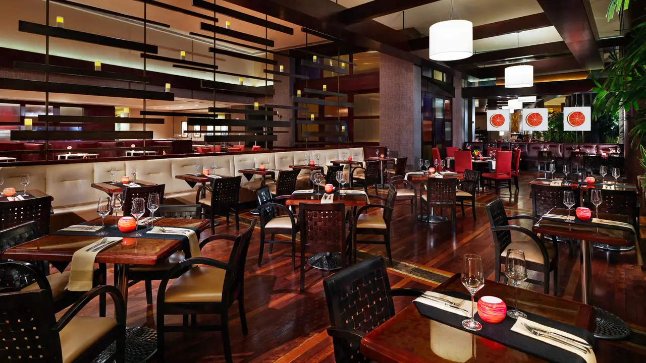 1600 Bar + Grille TX Houston
