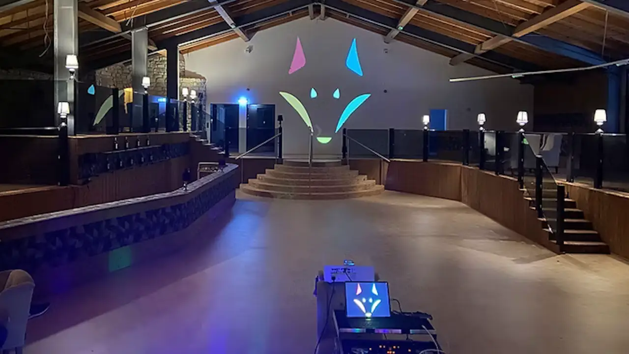 Screenshot -- At - Theos – Eventsaal am Wolfstein, Bad Harzburg, NI