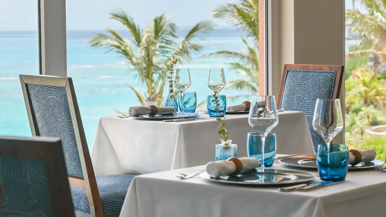 Solaris - The Reefs, Southhampton, Bermuda