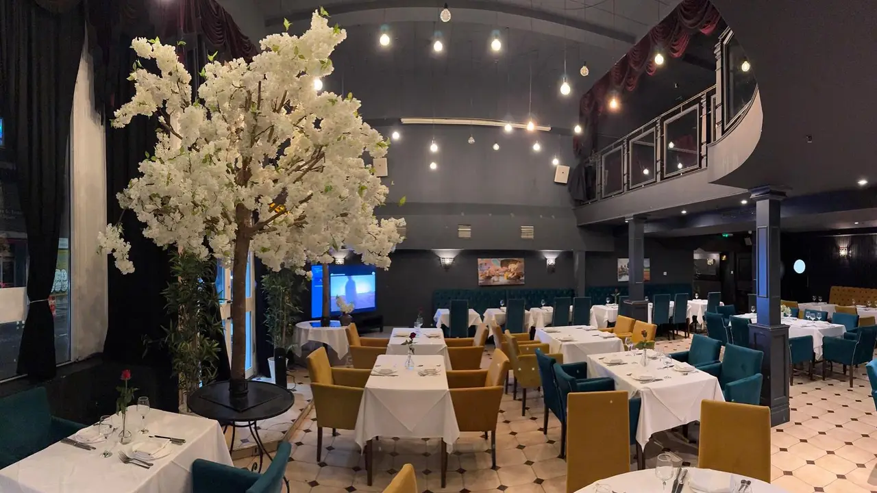 Mumbai Square Restaurant, London, Greater London