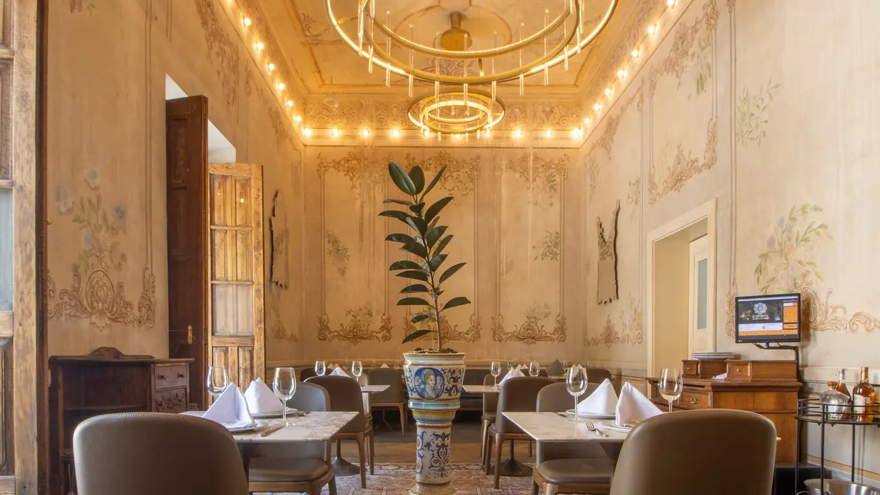 El Poeta - Central Hotel Boutique, Chihuahua, CHH