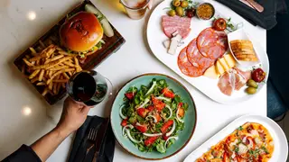 Een foto van restaurant Marble City Kitchen and The Firefly