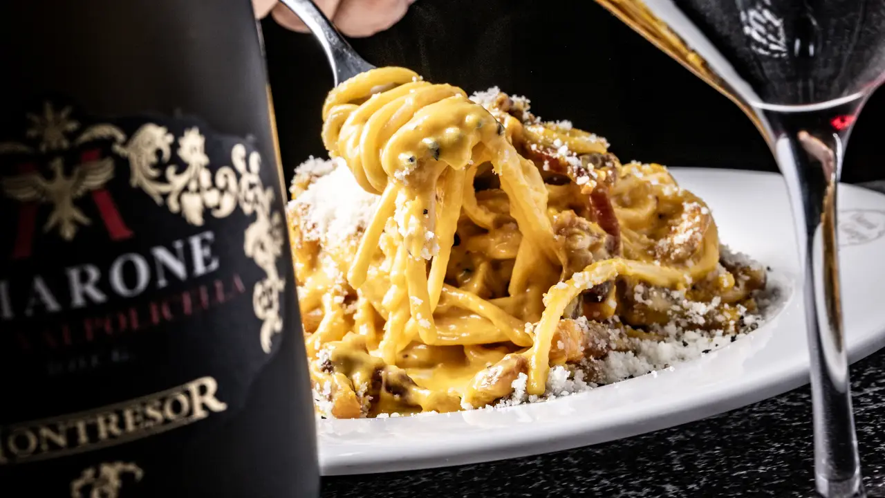 Spaghettone alla Carbonara - Osteria San Giorgio, Roma, Lazio