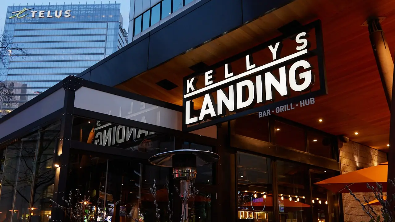 Kellys Landing - Front Street, Toronto, ON