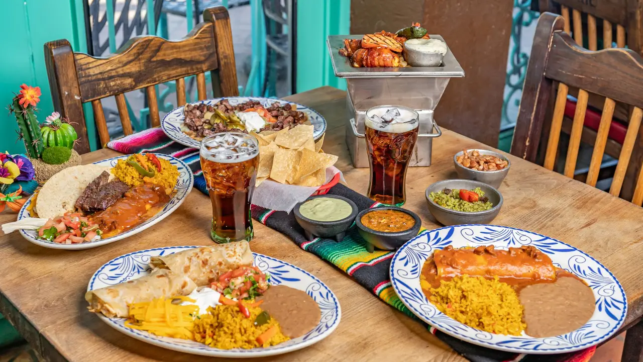 El Tiempo Cantina - Gessner, Houston, TX