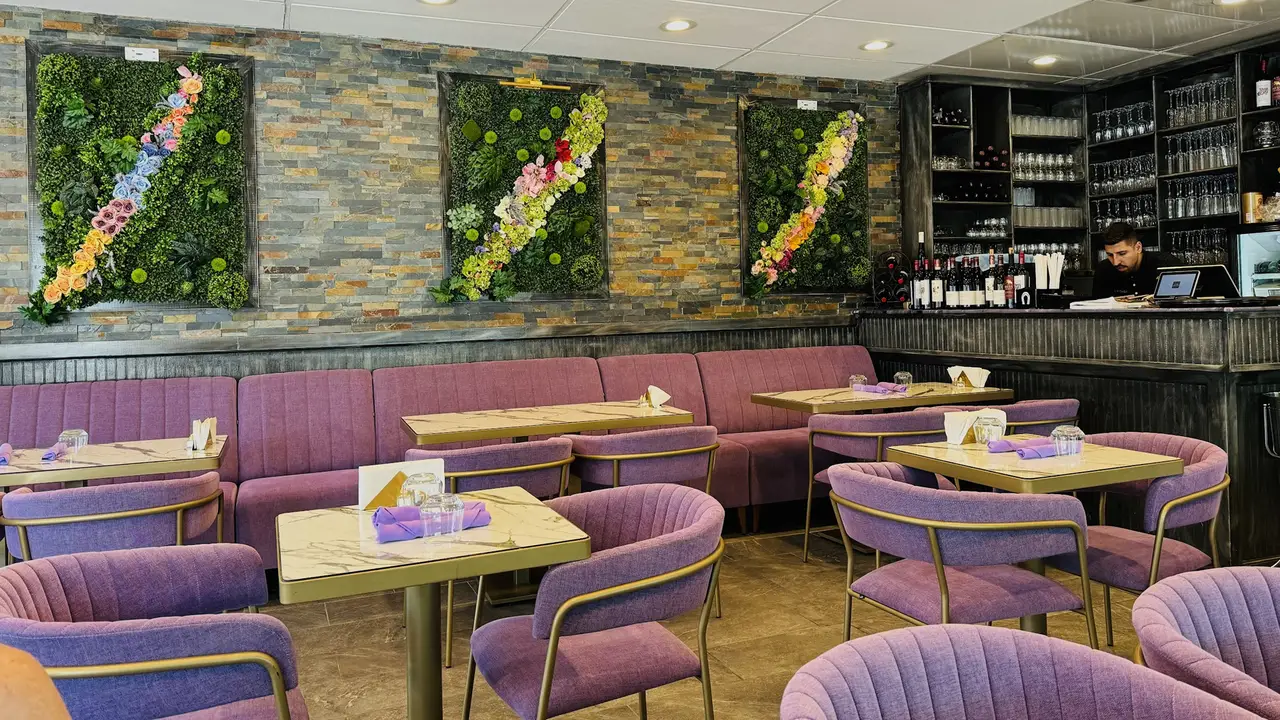 LAVENDER Cafe & Bistro, Naples, FL